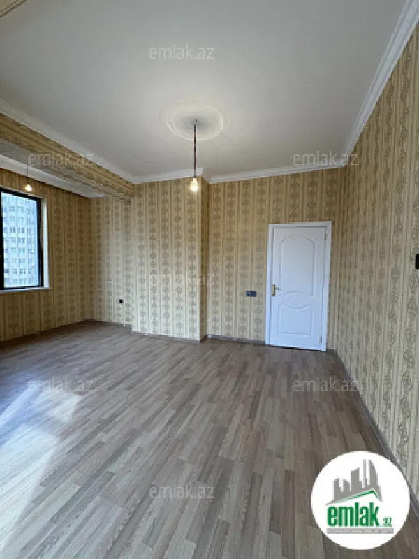 Satılır 3 otaqlı yeni tikili 110 m²