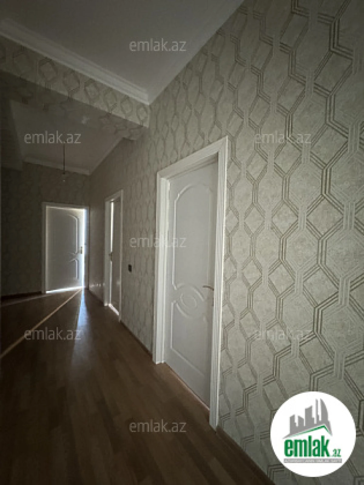 Satılır 3 otaqlı yeni tikili 110 m²