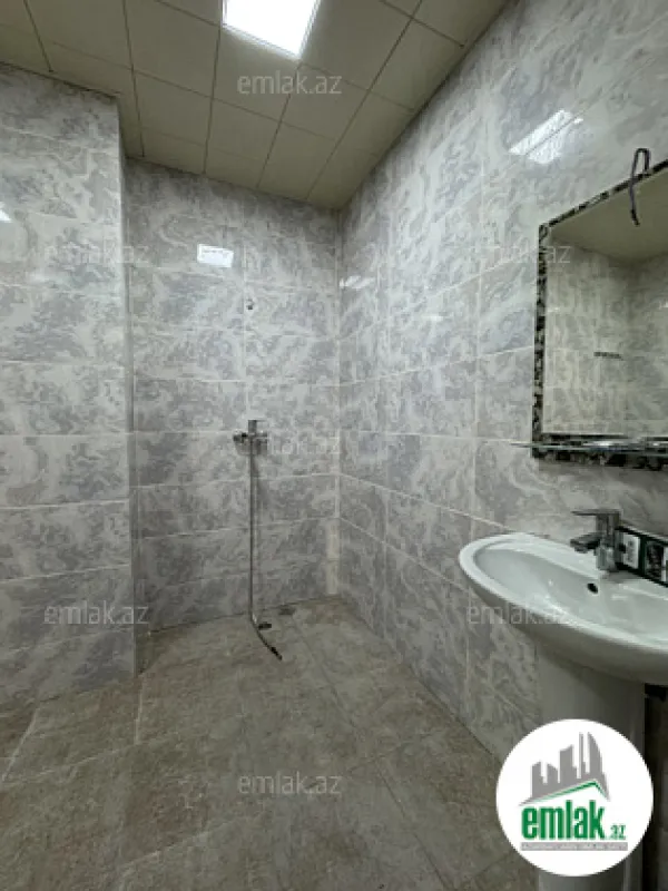 Satılır 3 otaqlı yeni tikili 110 m²