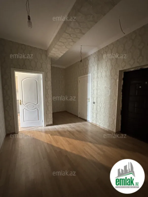 Satılır 3 otaqlı yeni tikili 110 m²