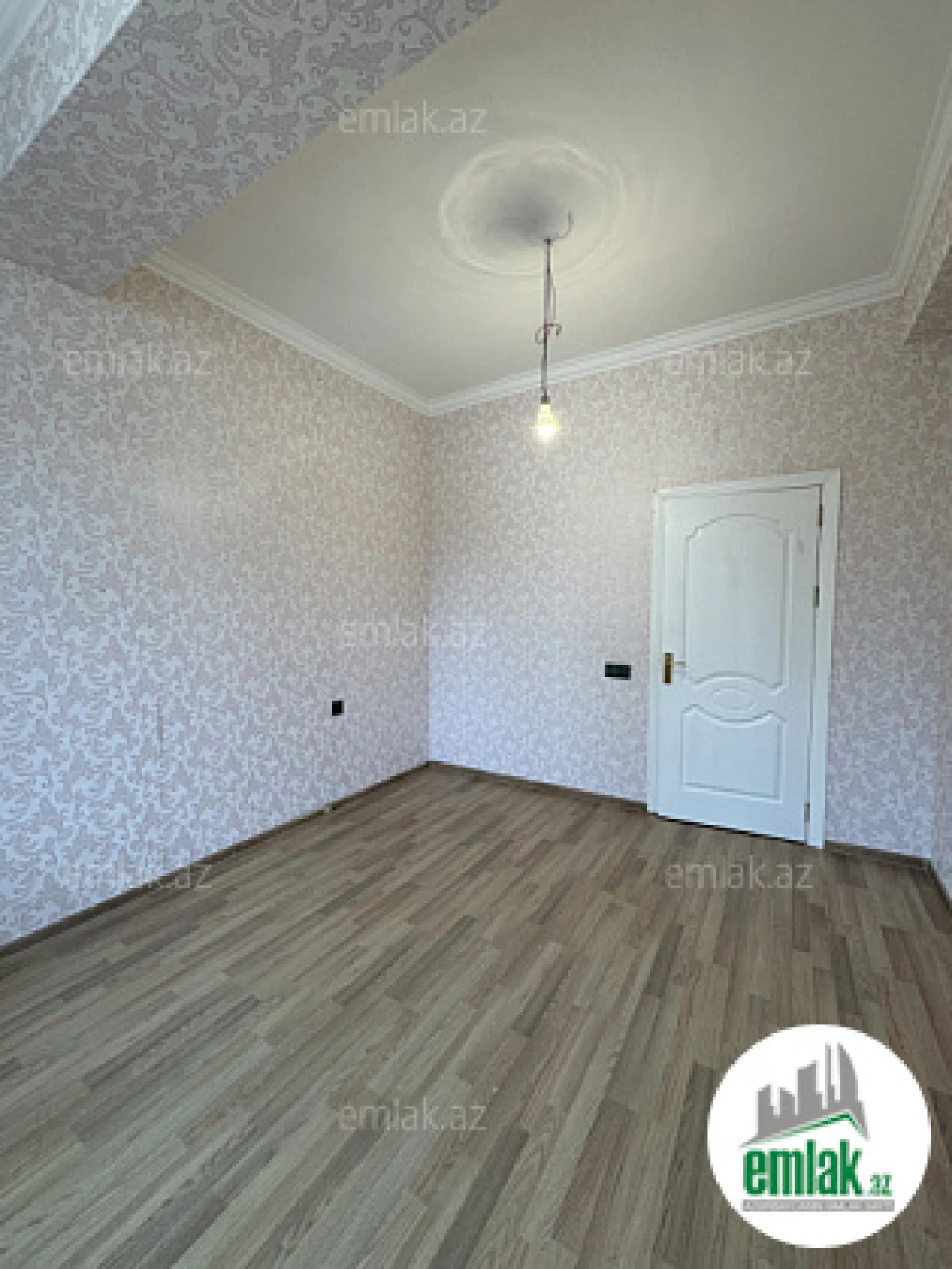 Satılır 3 otaqlı yeni tikili 110 m²