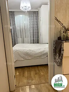 Satılır 3 otaqlı yeni tikili 75 m²