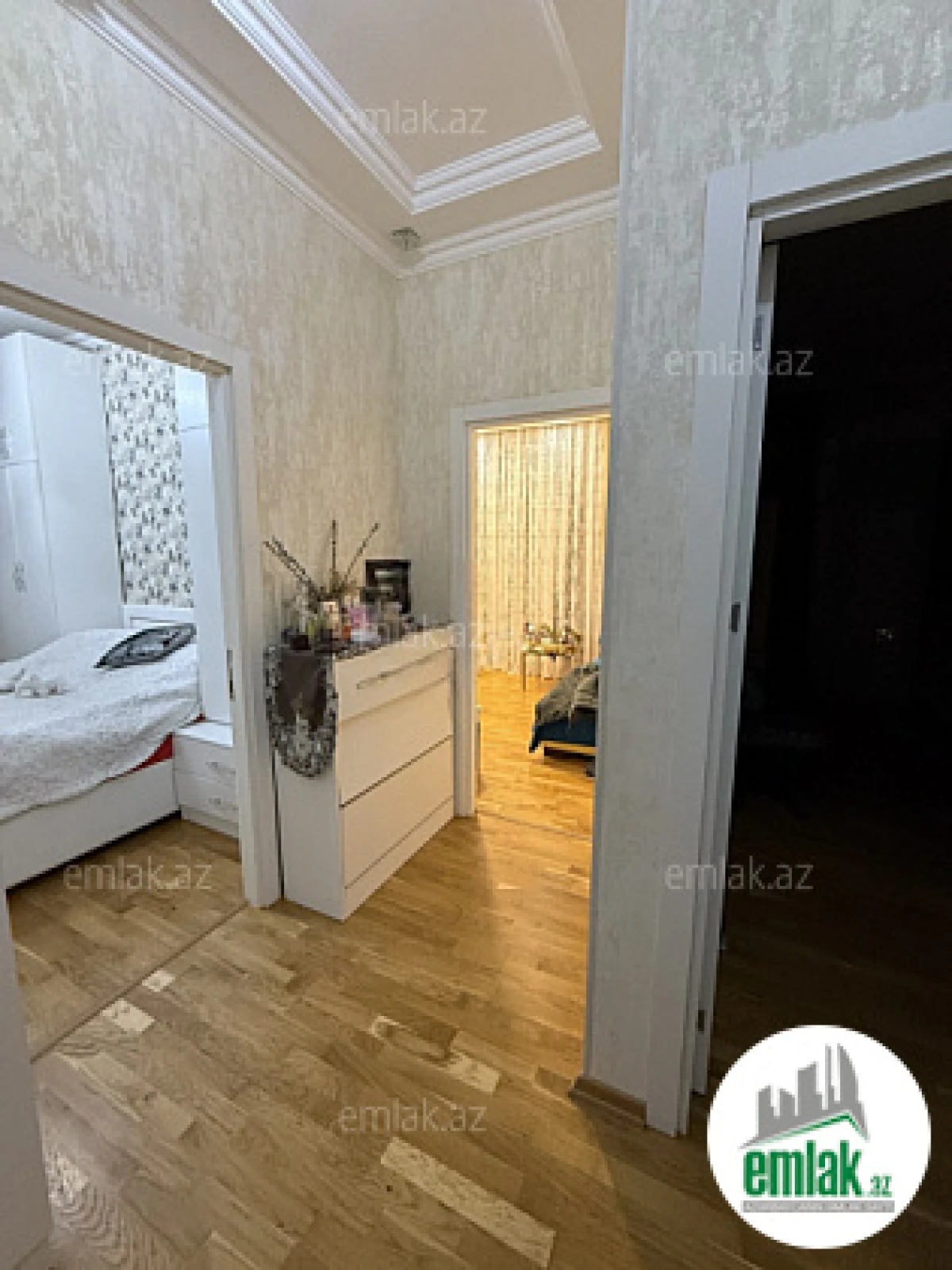 Satılır 3 otaqlı yeni tikili 75 m²