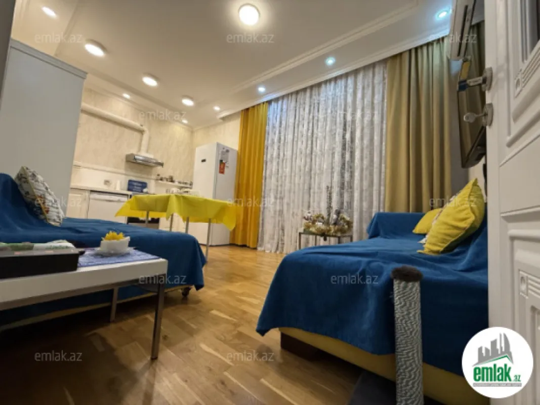 Satılır 3 otaqlı yeni tikili 75 m²