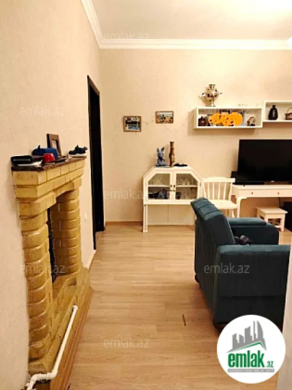 Satılır 5 otaqlı köhnə tikili 115 m²