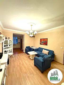 Satılır 5 otaqlı köhnə tikili 115 m² — Bakı, İnşaatçılar 5 otaq 115.00 m²