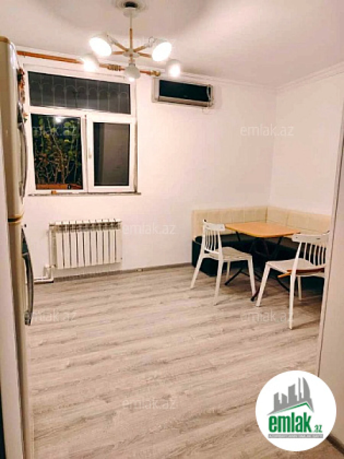Satılır 5 otaqlı köhnə tikili 115 m²