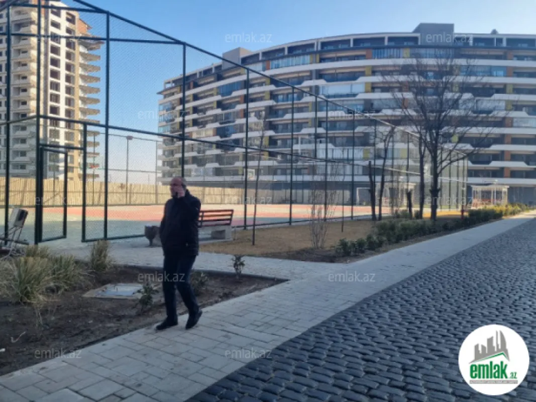 Satılır 3 otaqlı yeni tikili 155 m²