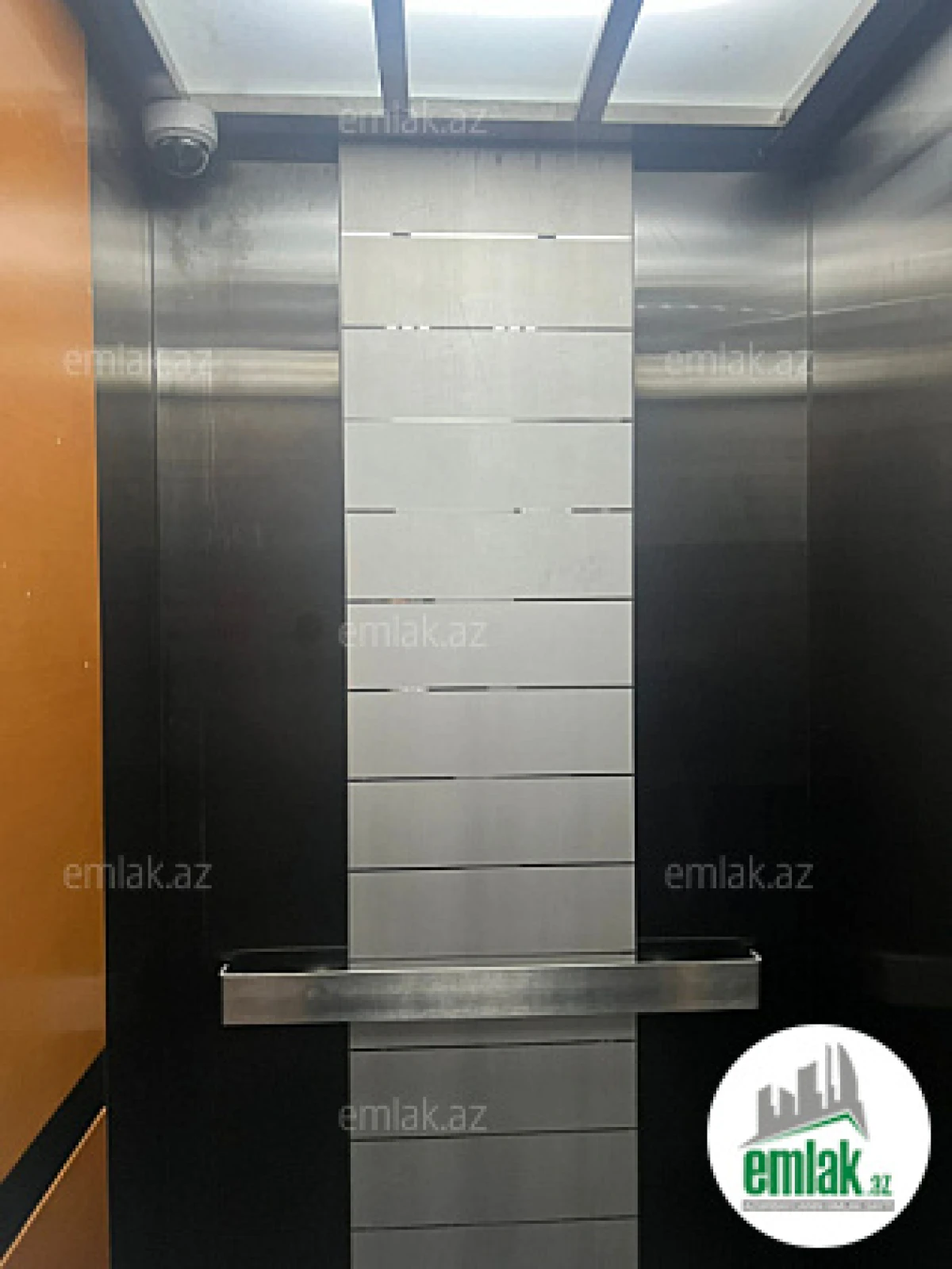 Satılır 2 otaqlı yeni tikili 65 m²