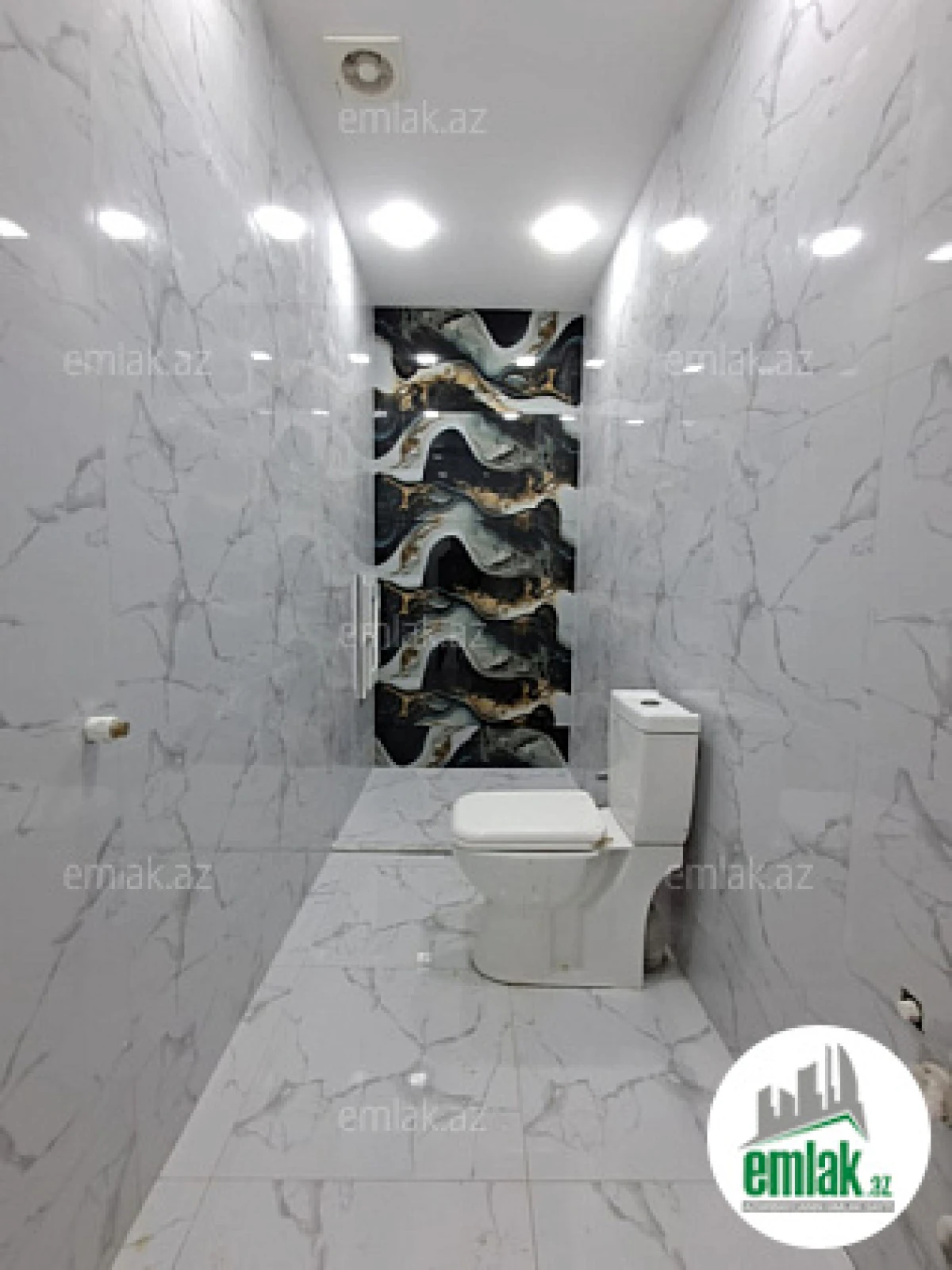 Satılır 2 otaqlı yeni tikili 68 m²