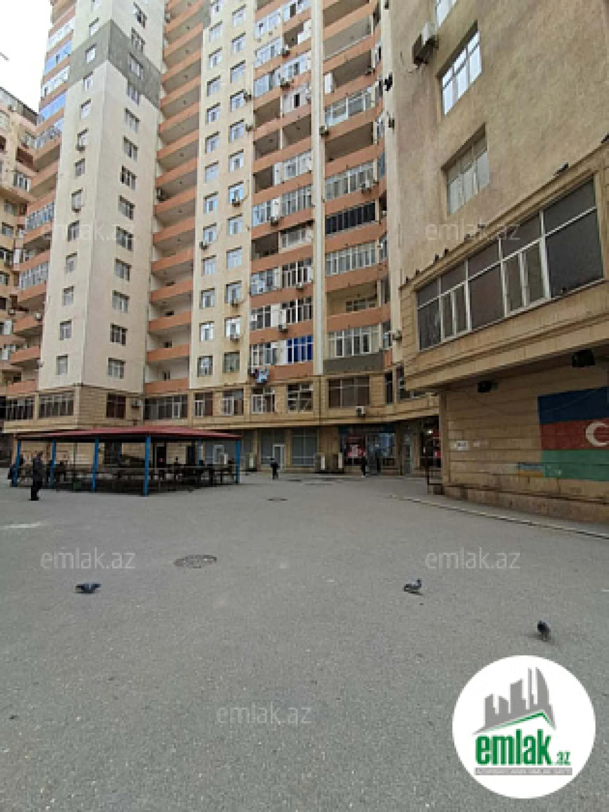 Satılır 2 otaqlı yeni tikili 68 m²