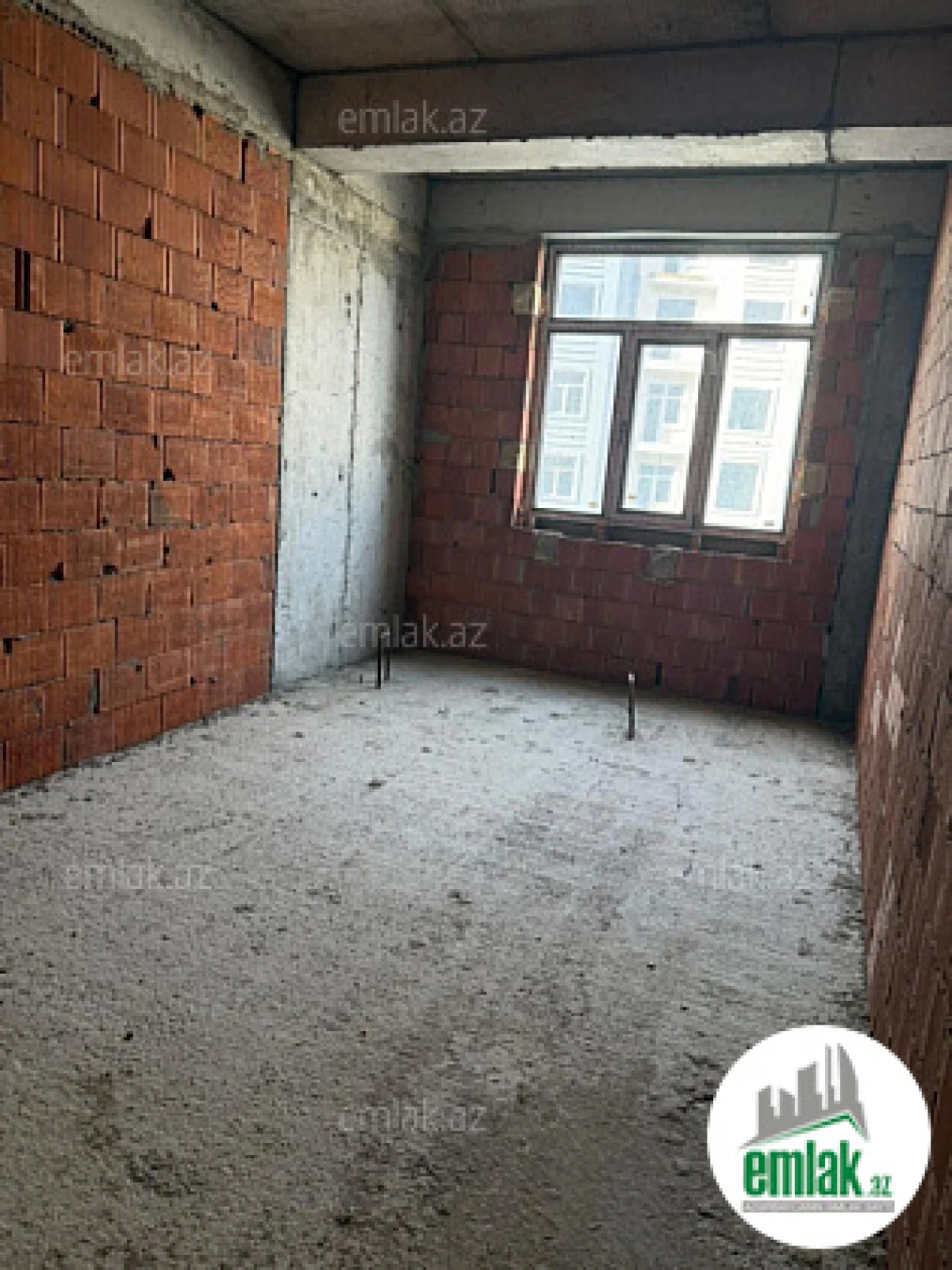Satılır 3 otaqlı yeni tikili 122 m²
