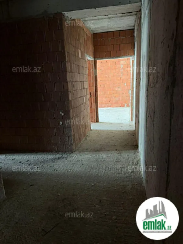 Satılır 3 otaqlı yeni tikili 122 m²