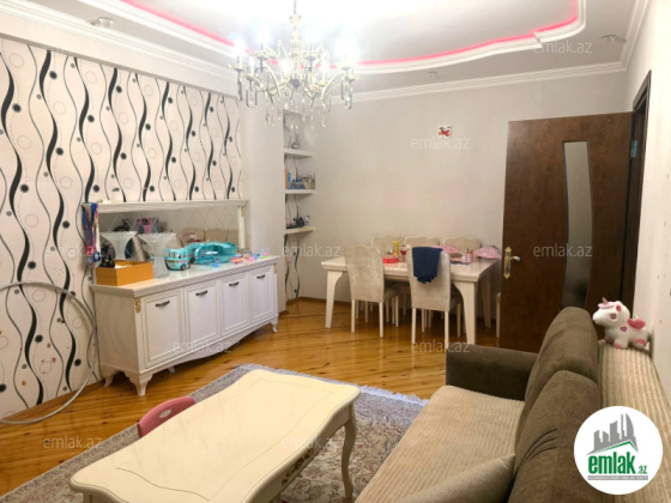 Satılır 2 otaqlı yeni tikili 85 m²