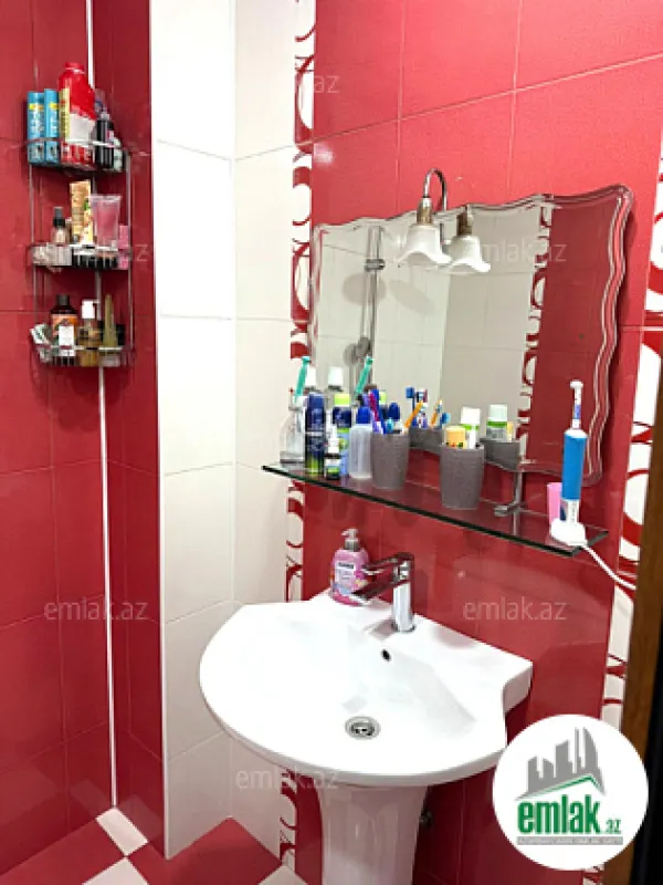 Satılır 2 otaqlı yeni tikili 85 m²