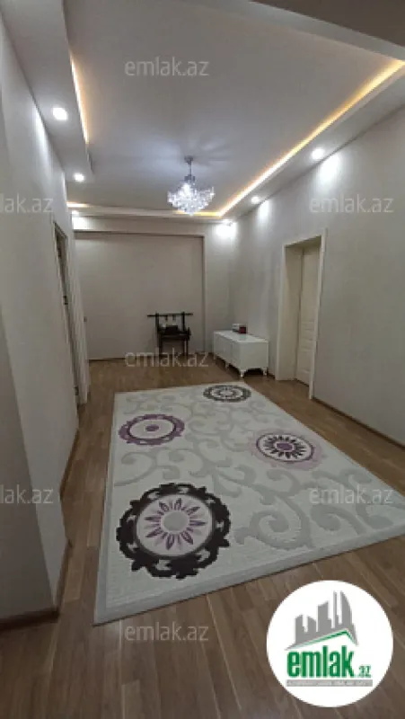 Satılır 4 otaqlı yeni tikili 125 m²