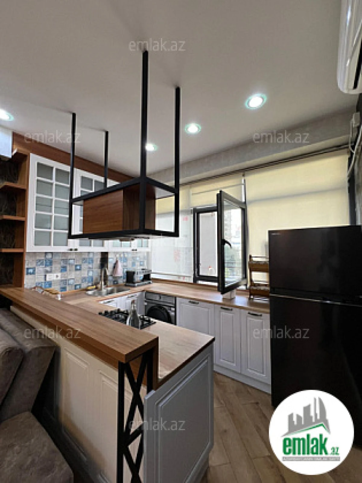 Satılır 3 otaqlı yeni tikili 87 m²