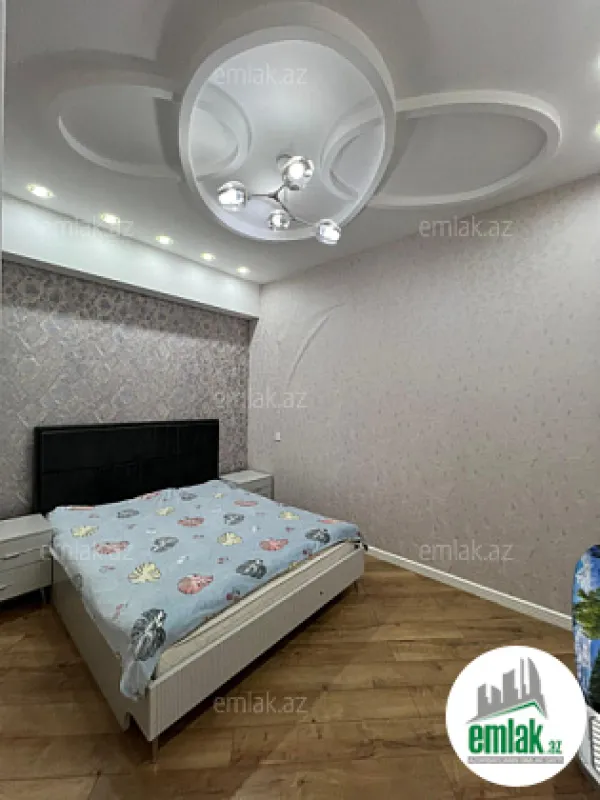 Satılır 3 otaqlı yeni tikili 87 m²