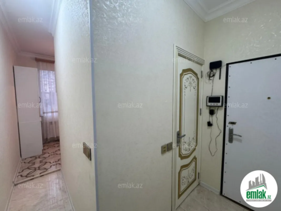 Satılır 2 otaqlı köhnə tikili 55 m²