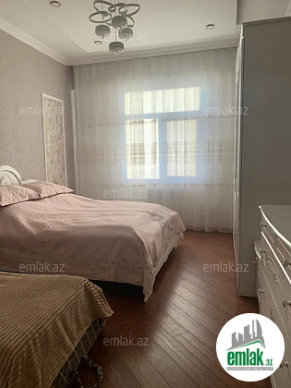 Satılır 3 otaqlı yeni tikili 143 m²