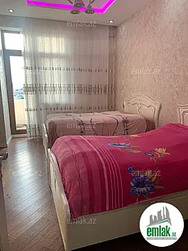 Satılır 3 otaqlı yeni tikili 143 m²