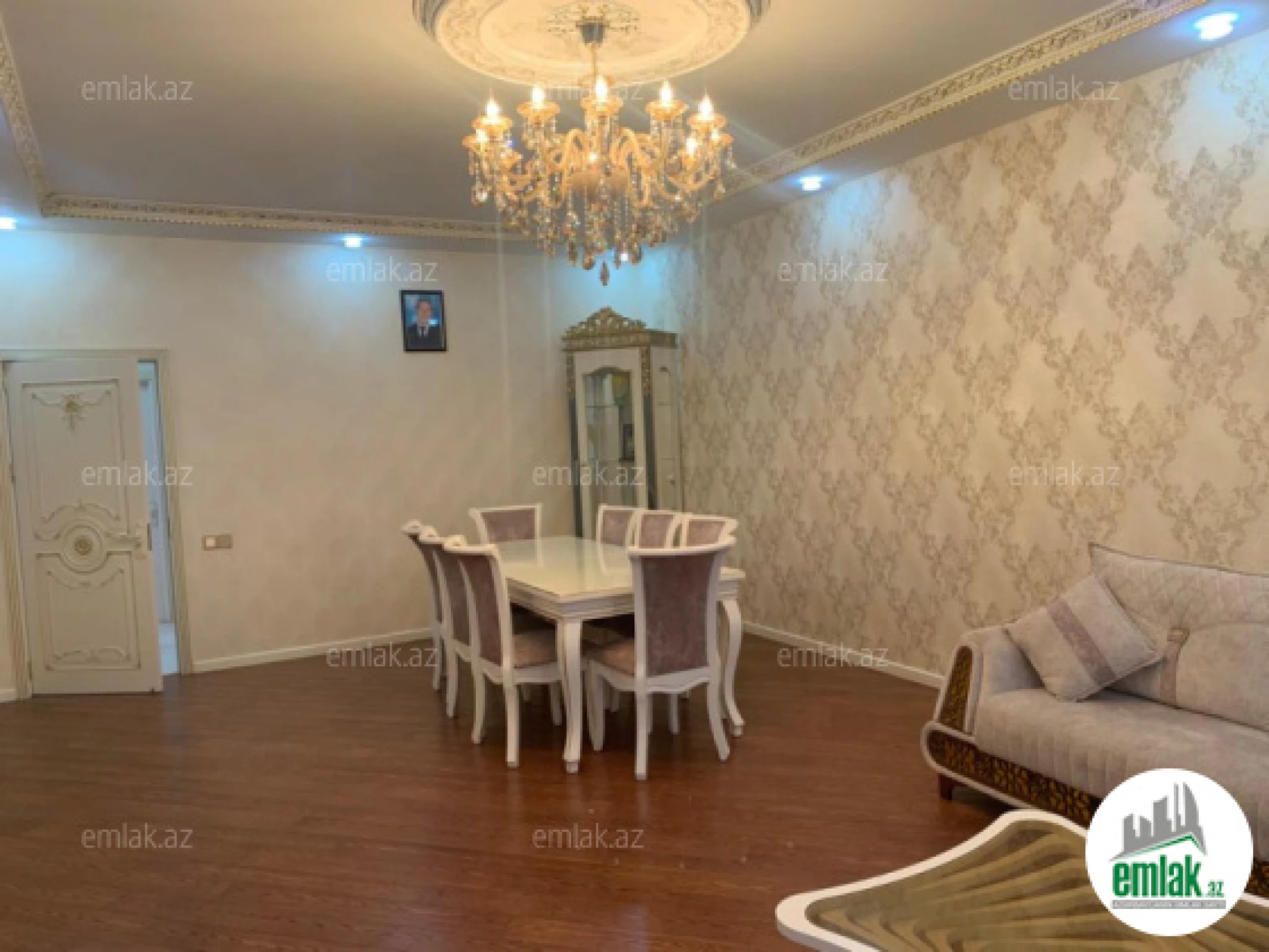 Satılır 3 otaqlı yeni tikili 143 m²