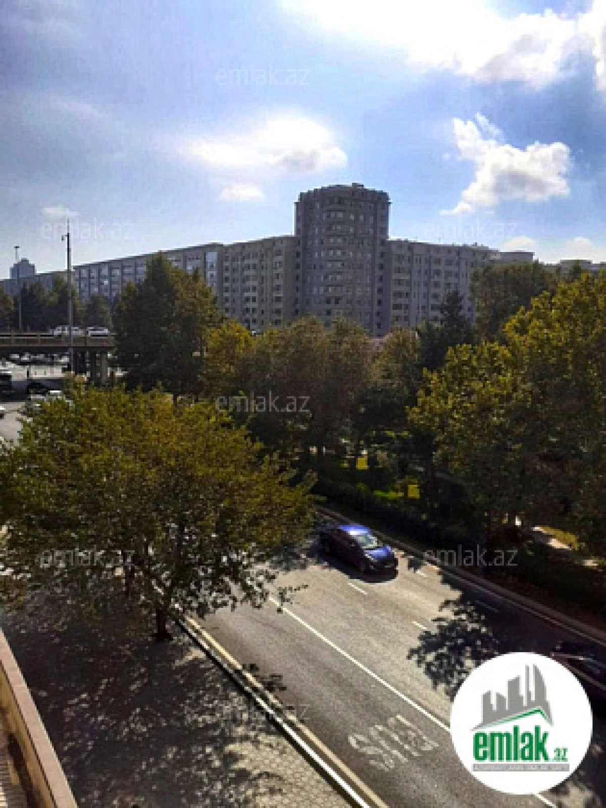 Satılır 3 otaqlı köhnə tikili 90 m²