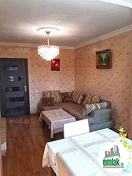 Satılır 3 otaqlı köhnə tikili 90 m²