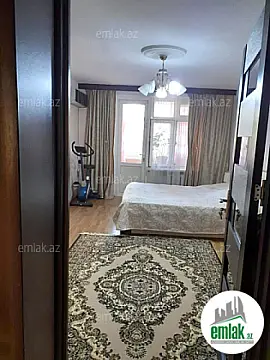 Satılır 3 otaqlı köhnə tikili 90 m²
