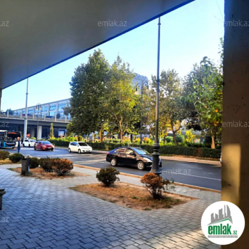 Satılır 3 otaqlı köhnə tikili 90 m²