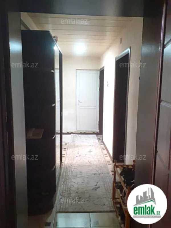 Satılır 3 otaqlı köhnə tikili 90 m²