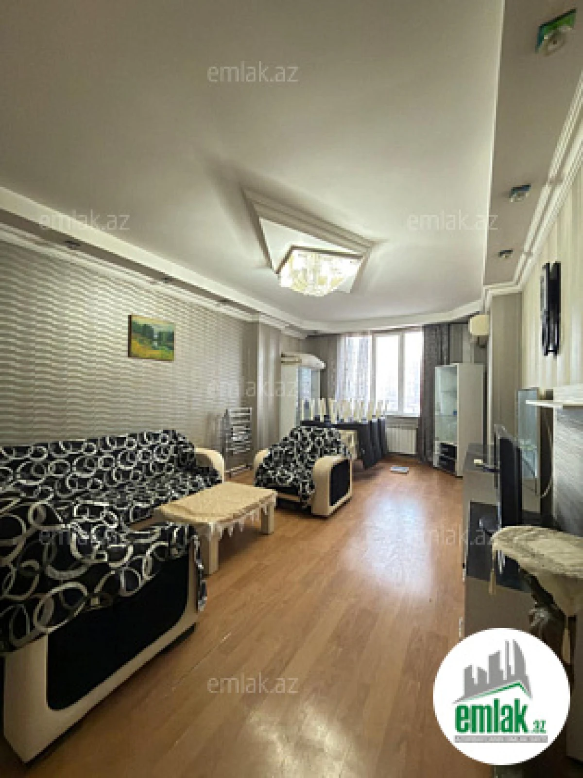 Satılır 3 otaqlı yeni tikili 100 m²