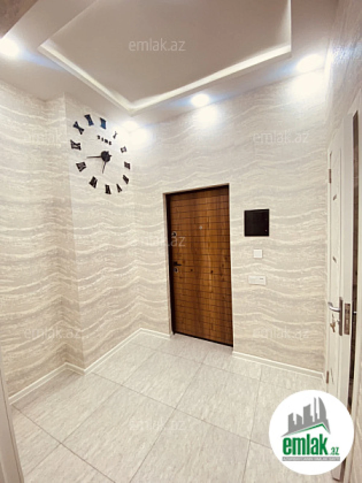 Satılır 2 otaqlı yeni tikili 42 m²