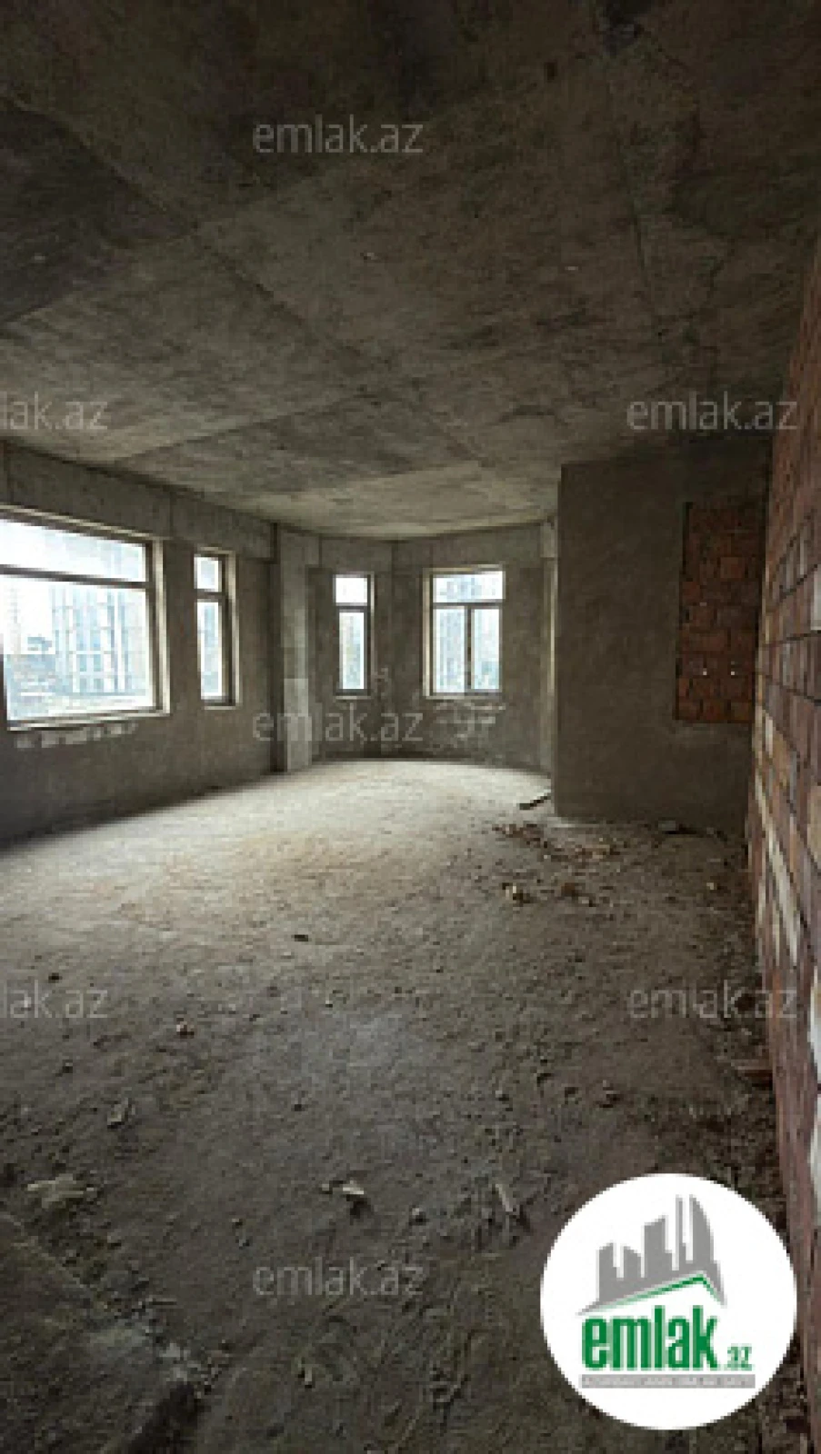 Satılır 5 otaqlı yeni tikili 225 m²