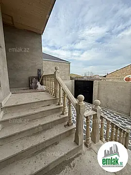 Satılır 4 otaqlı həyət evi 125 m²