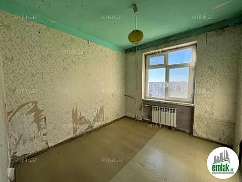 Satılır 4 otaqlı köhnə tikili 108 m²