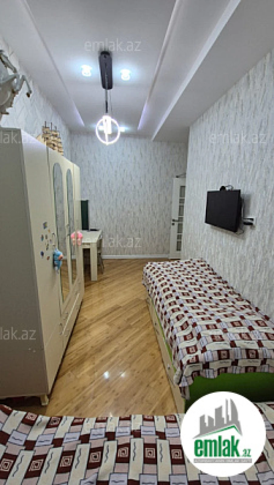 Satılır 3 otaqlı yeni tikili 82 m²