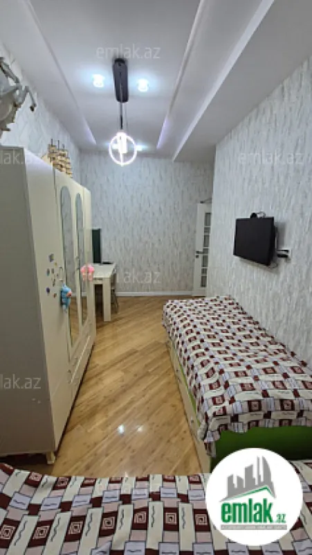 Satılır 3 otaqlı yeni tikili 82 m²