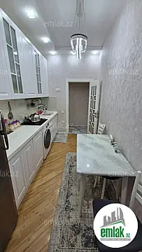 Satılır 3 otaqlı yeni tikili 82 m²