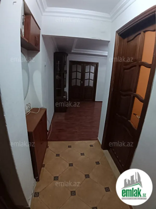 Satılır 2 otaqlı köhnə tikili 42 m²