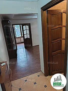 Satılır 2 otaqlı köhnə tikili 42 m² — Bakı, 8-ci kilometr 2 otaq 42.00 m²