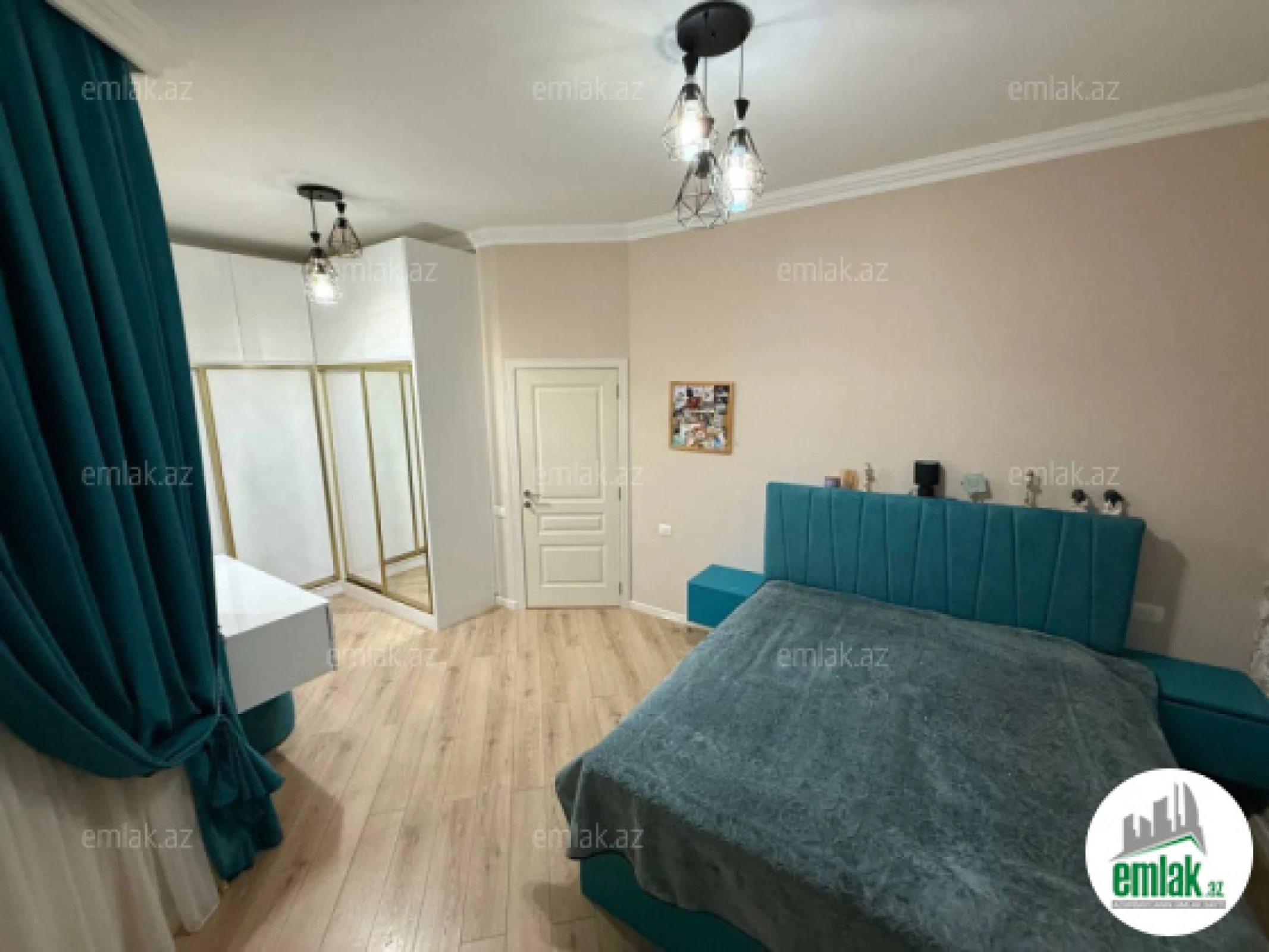Satılır 4 otaqlı həyət evi 150 m²