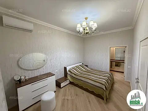 Satılır 4 otaqlı həyət evi 150 m²