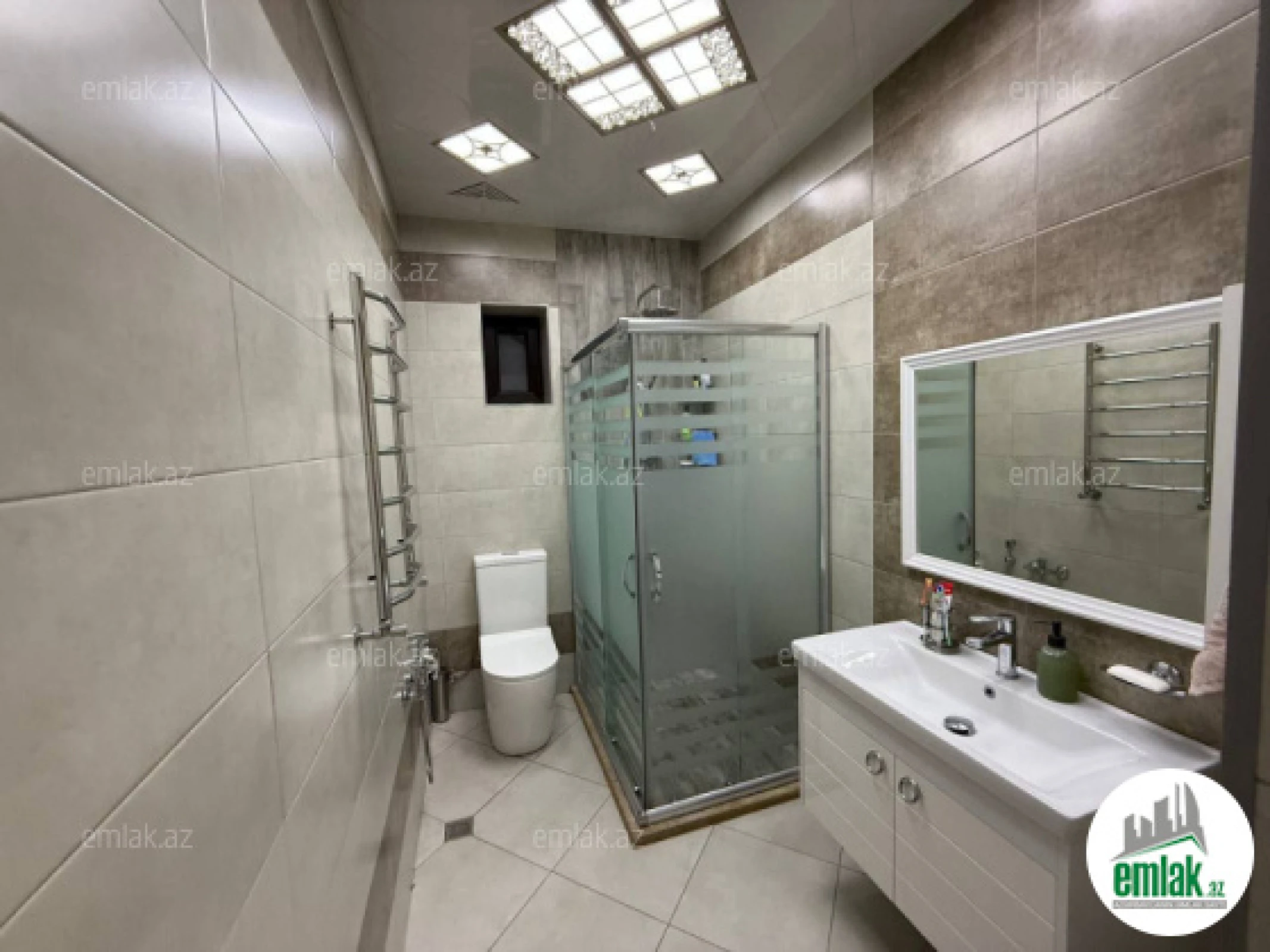 Satılır 4 otaqlı həyət evi 150 m²