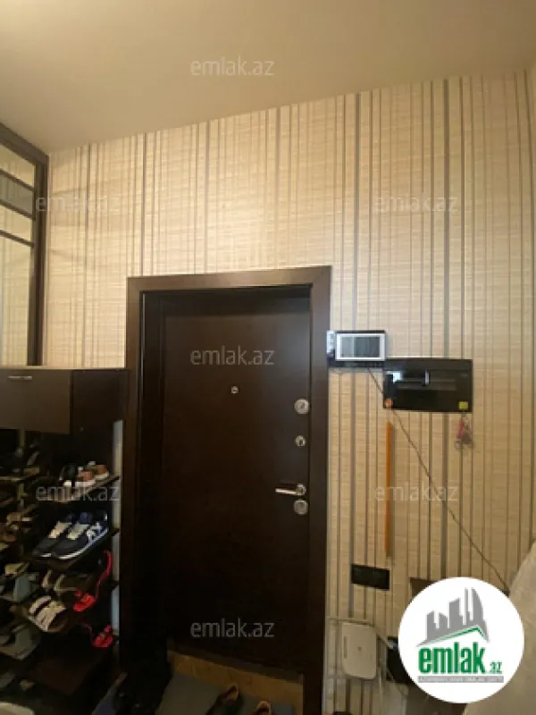 Satılır 3 otaqlı yeni tikili 105 m²