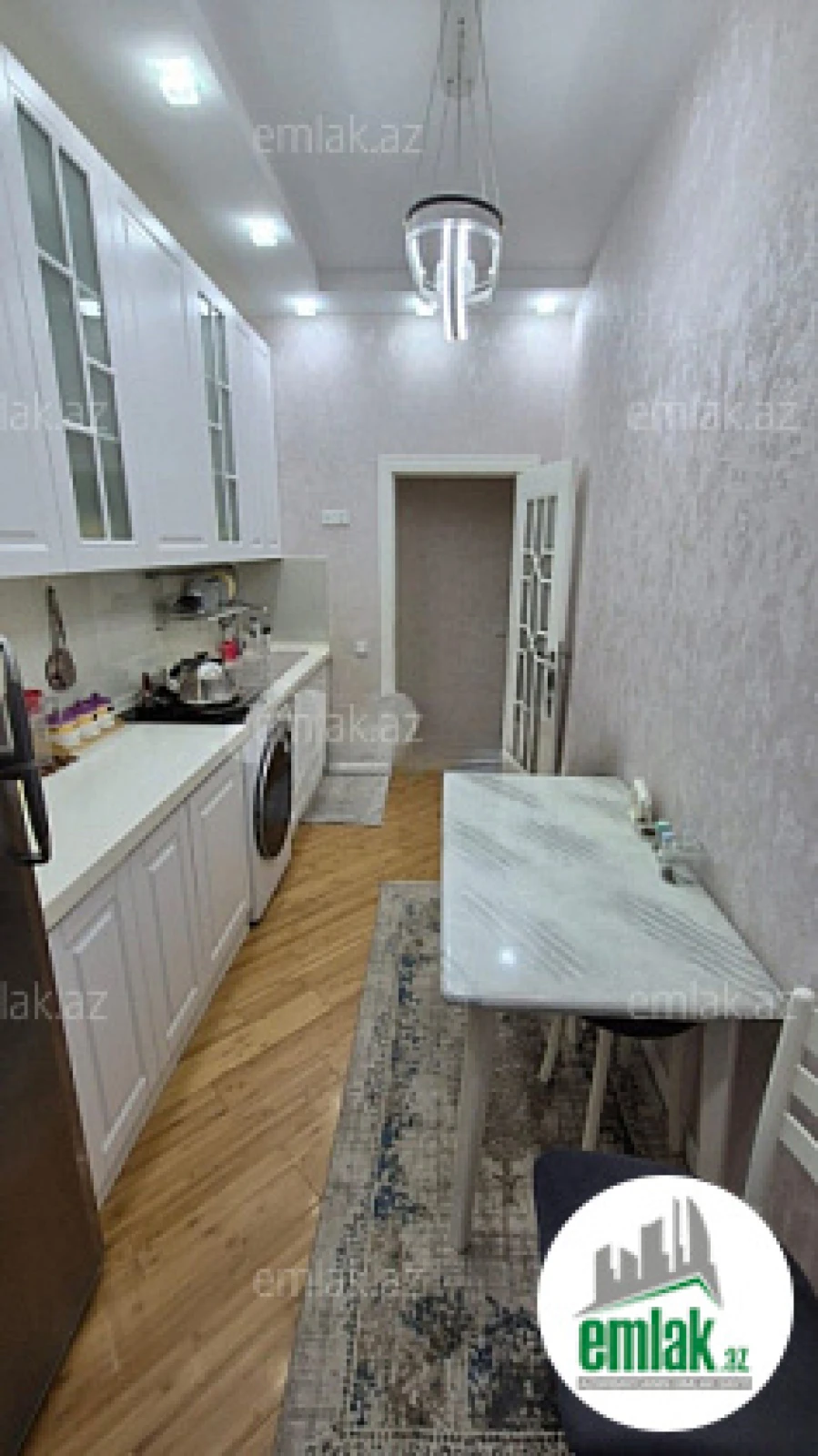 Satılır 3 otaqlı yeni tikili 85 m²