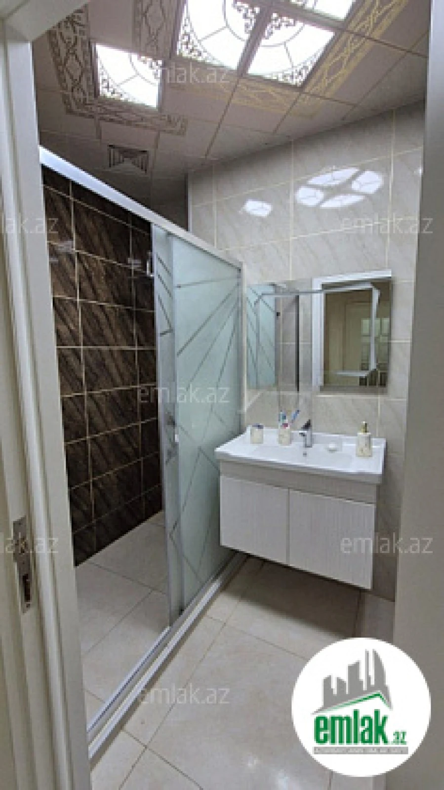 Satılır 3 otaqlı yeni tikili 85 m²