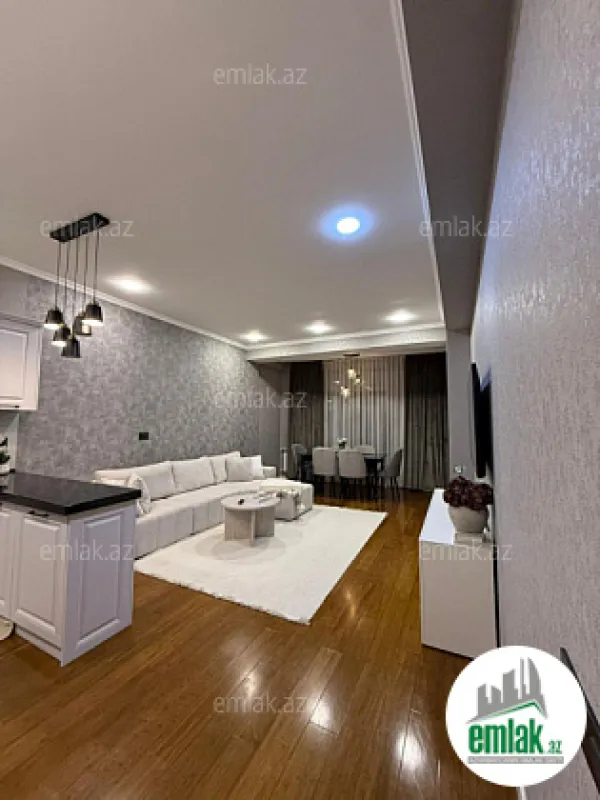 Satılır 3 otaqlı yeni tikili 95.5 m²