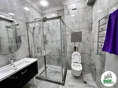 Satılır 3 otaqlı yeni tikili 115 m²