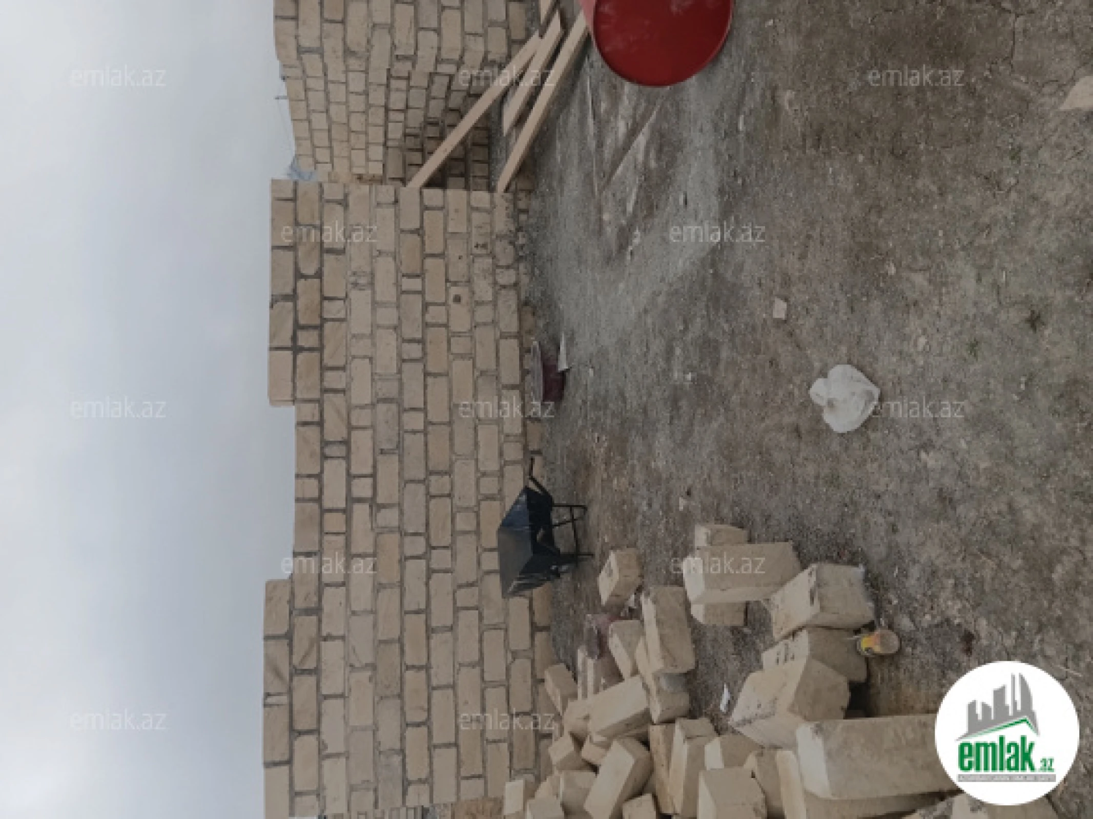 Satılır 4 otaqlı həyət evi 132 m²